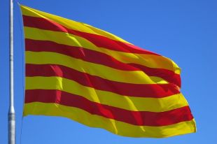 Премьер-министр Испании пригласил главу Каталонии выступить в парламенте