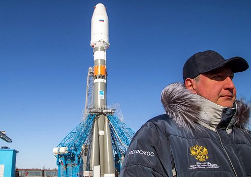 Военные эксперты ждут, что Рогозин "отмоет" гражданский космос