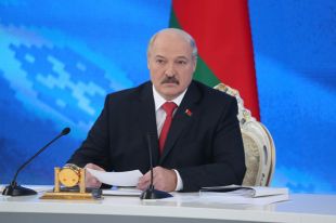 Лукашенко хочет скорее выдать блогера Лапшина Азербайджану